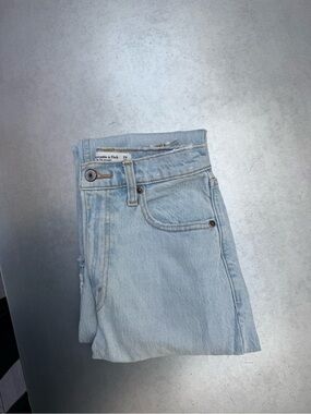 Abercrombie Straight Leg Light Wash Denim Jeans